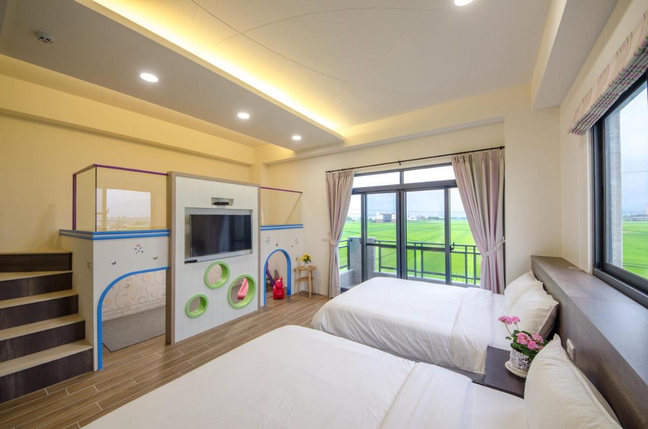 渡小夜電梯民宿 Yilannight B&B Wujie Bagian luar foto
