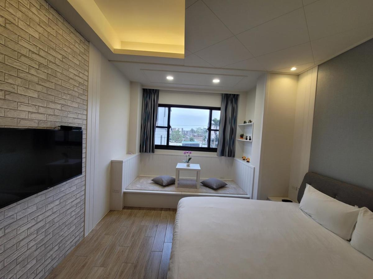 渡小夜電梯民宿 Yilannight B&B Wujie Bagian luar foto