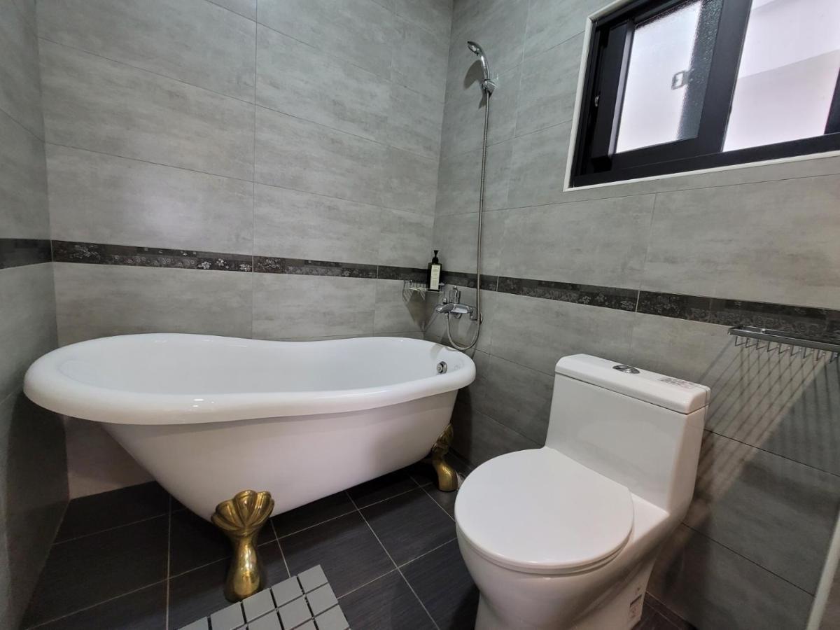 渡小夜電梯民宿 Yilannight B&B Wujie Bagian luar foto