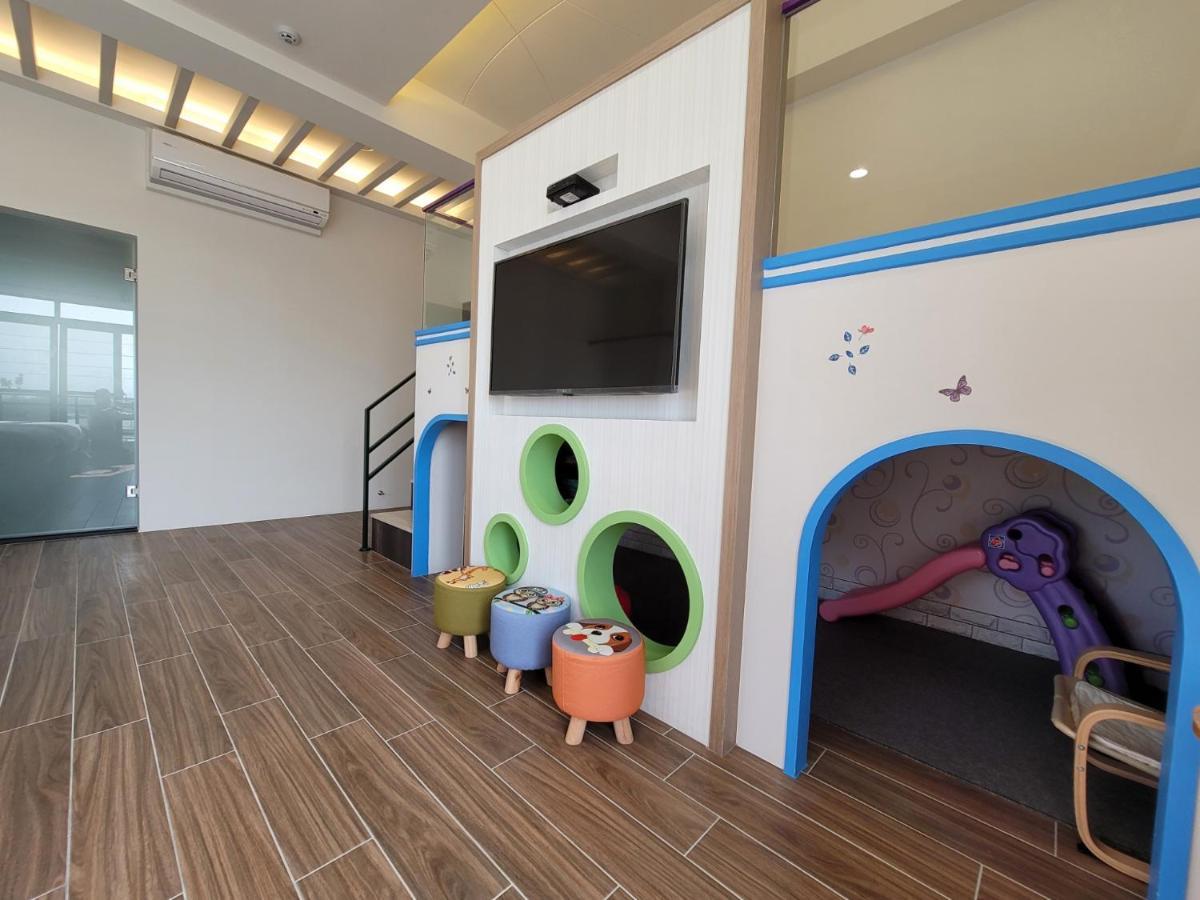 渡小夜電梯民宿 Yilannight B&B Wujie Bagian luar foto